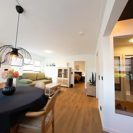 Apartment Kleines Kunzglueck Waldbronn